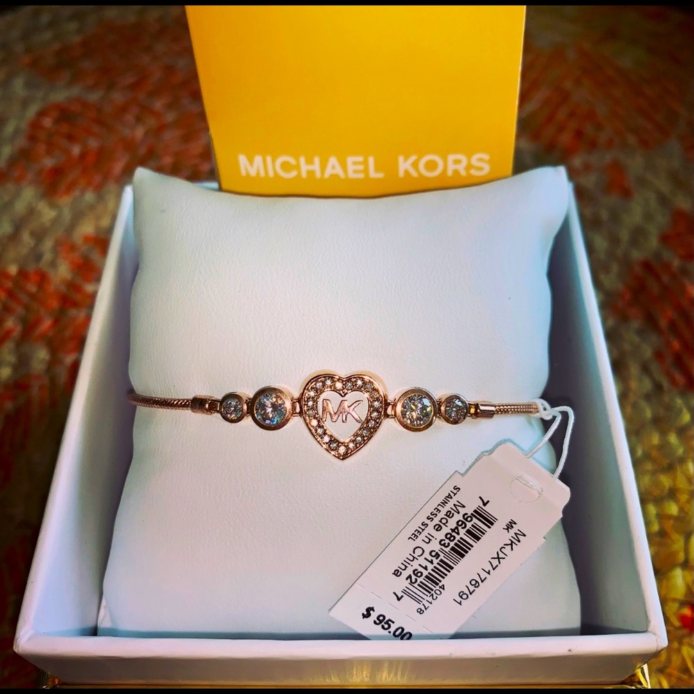 Micheal Kors Heart Bracelet NWT